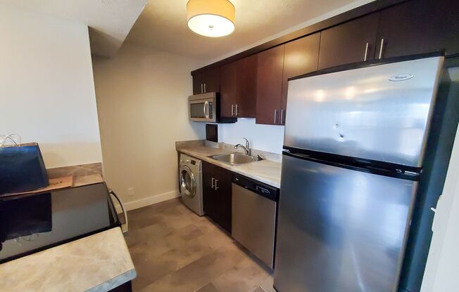 1 bed, 1 bath, 650 sqft, $1,050, Unit Unit 302 A650