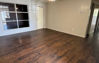 3 beds, 1 bath, $1,150