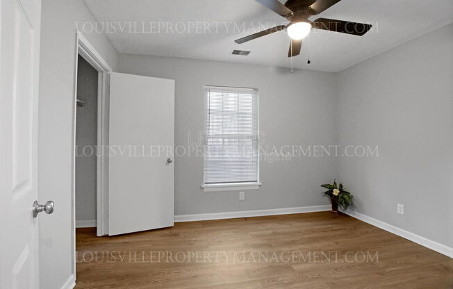 645 DOCTOR W J HODGE ST