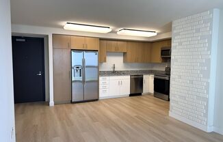 3 beds, 2 baths, $4,500, Unit # 3909