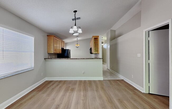 118 SUNDANCE CT