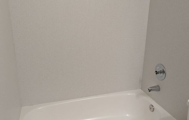 1 bed, 1 bath, 610 sqft, $1,695, Unit A207