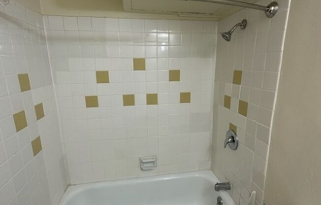 1 bed, 1 bath, 548 sqft, $1,249, Unit 304A