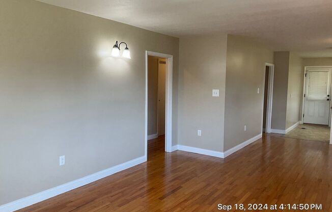 3 beds, 1.5 baths, $1,900