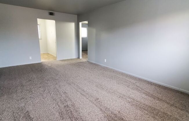 Corsica Cottonwood Apartments