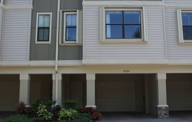 Beautiful Townhome on Peaceful Conservation Lot
