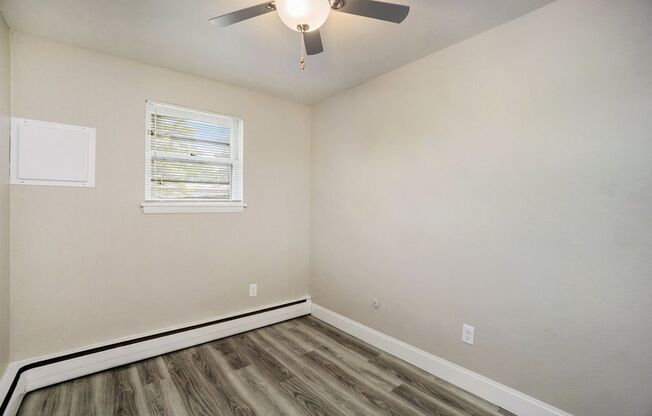 2 beds, 1 bath, $899