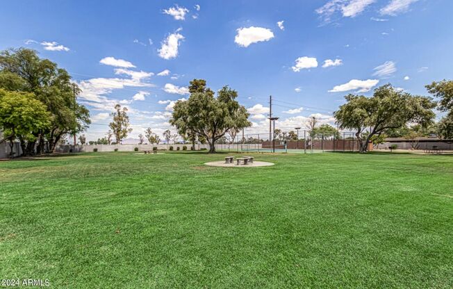 Beautiful 2 Bedroom 2 bath Condo