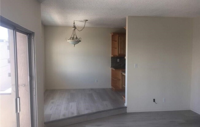 2 beds, 2 baths, 1,473 sqft, $4,200, Unit 212