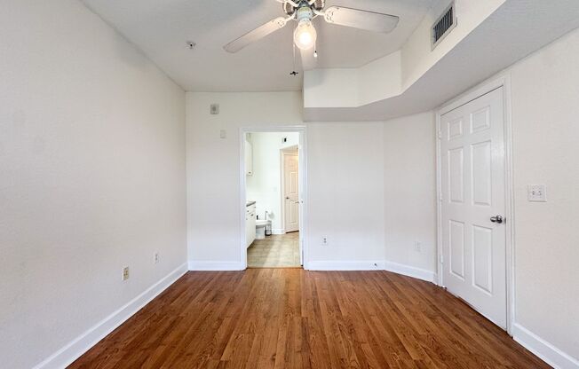 1 bed, 1 bath, $1,550, Unit Unit 5030