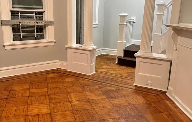 SPACIOUS NEWLY RENOVATED SINGLE FAMILY RENTAL*GORGEOUS BRAND NEW HARDWOOD FLRS*HUGE YARD*OFF-STREET PARKING AVAILABLE*PETS OK*COMMUTER FRIENDLY LOCATION*WILL NOT LAST