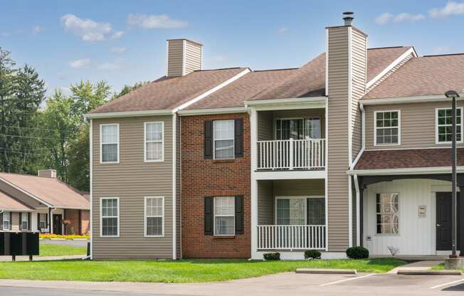 a picture of an apartment building