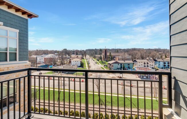 1 bed, 1 bath, 719 sqft, $1,905, Unit 101