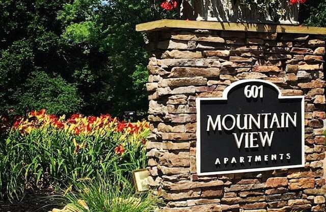 Mountain View entrance sign.