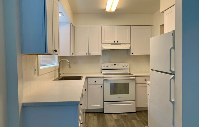 3 beds, 1.5 baths, 1,210 sqft, $1,890, Unit 5