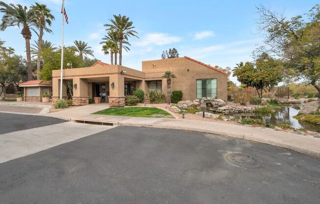 2 beds, 2 baths, $1,795, Unit Unit 2062