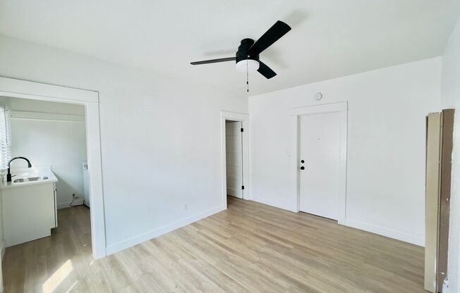 1 bed, 1 bath, 464 sqft, $1,850