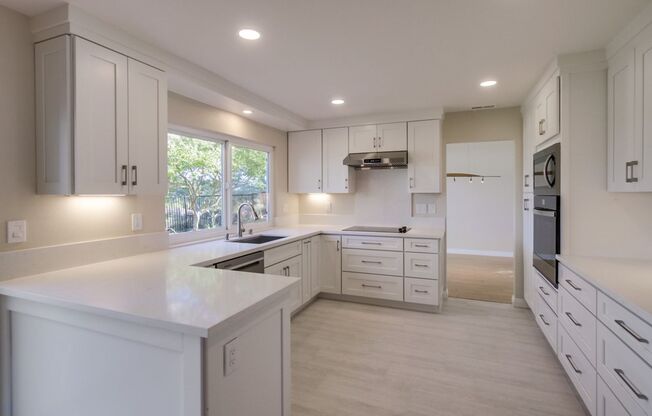 Light and Bright Beautiful 4 Bedroom / 2.5 Bath View Home in the Perfect Carmel Valley Location