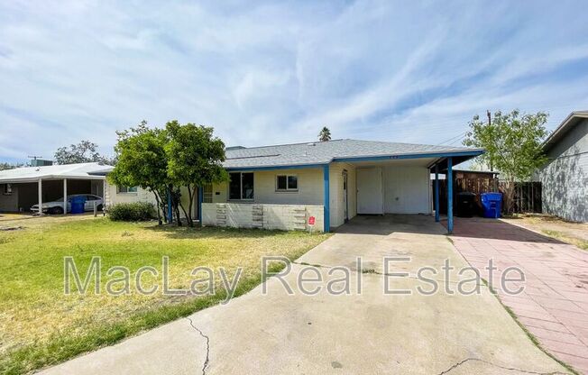 1524 W 7 ST