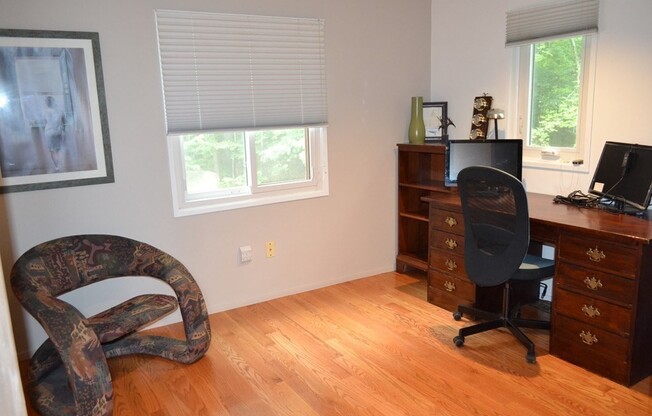 118 NEWTOWN RD
