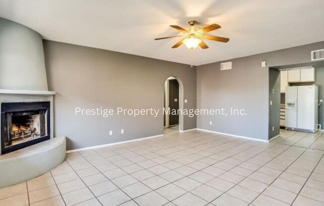4bd 2ba located in central Tucson!!!