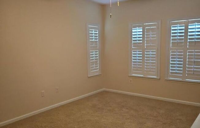 2 beds, 2 baths, $2,900