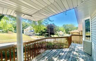 701 OLINDA AVE