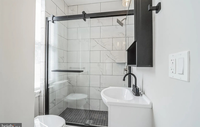 1 bed bath in the heart of Fairmount