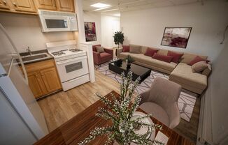 Studio, 1 bath, 550 sqft, $995, Unit 61-004