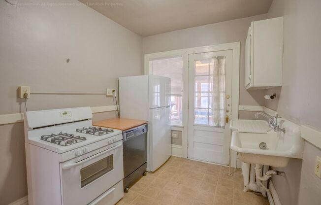 1702 Hague Ave St. Paul, MN 55104