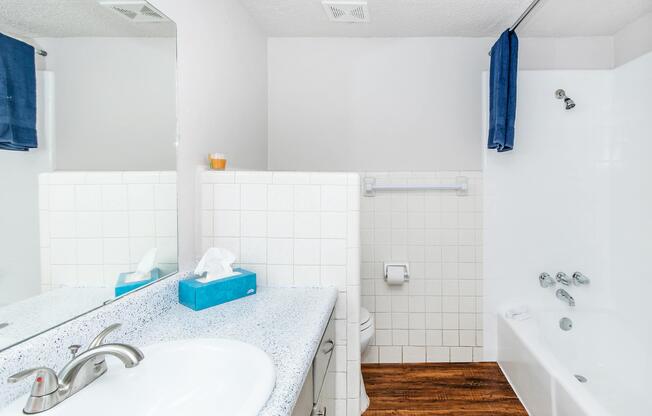 3 beds, 1.5 baths, 1,125 sqft, $1,495