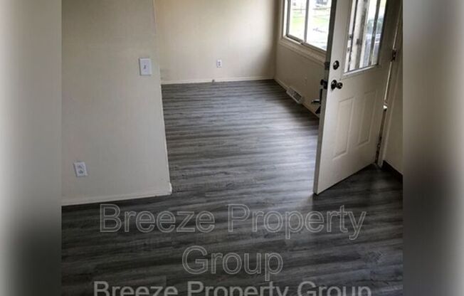 2074 PRICE ST