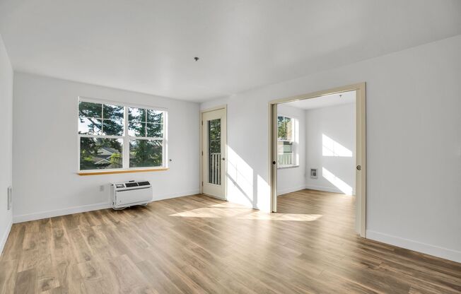 1 bed, 1 bath, 591 sqft, $1,949, Unit 102