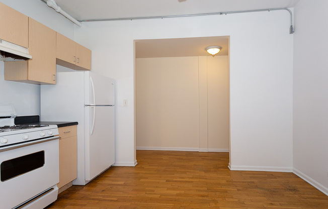 2418 SAWYER