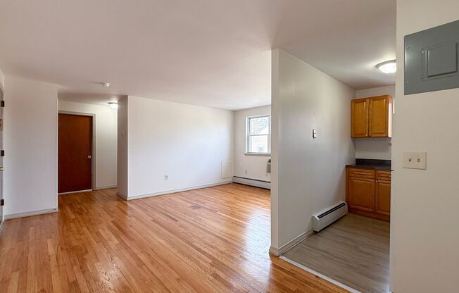 10 Lincoln St / Rosario Properties LLC
