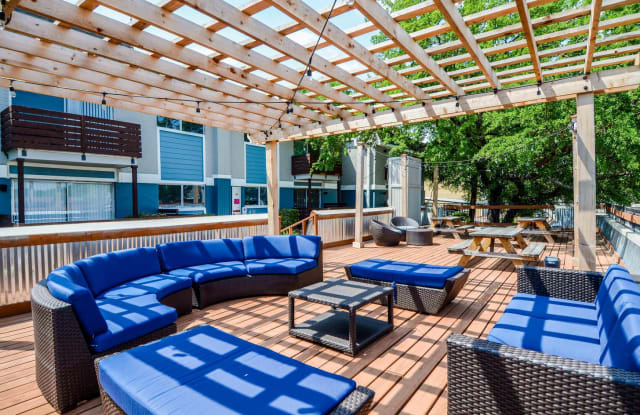 Altura Apartments