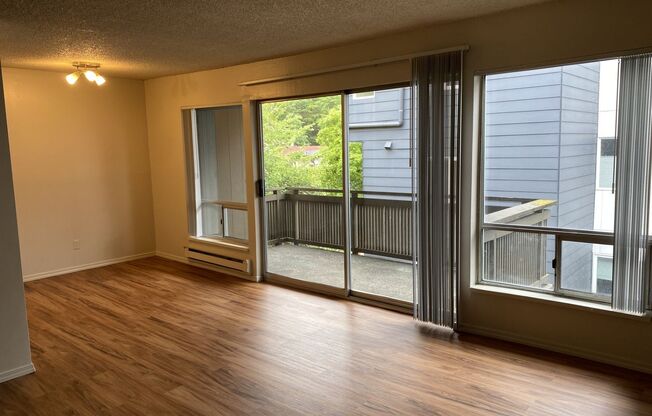 1 bed, 1 bath, 875 sqft, $1,555, Unit 3430-206