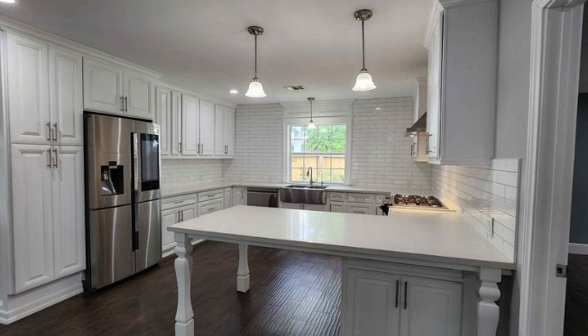 105 MABLE ST