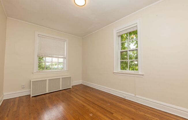 1 bed, 1 bath, 595 sqft, $1,395, Unit 1010-2N