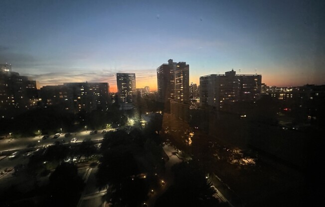 1 bed, 1 bath, 830 sqft, $3,100, Unit 10C