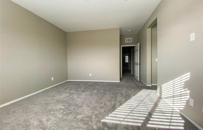 801 CLOUDED VLY AVE