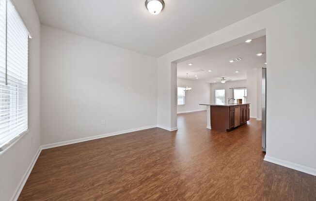 Available Early August! 4 Bed, 3.5 Ba in W.Cary - Pet Friendly!