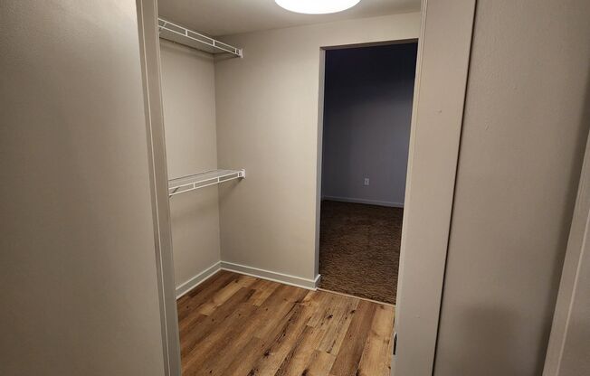 2 beds, 2 baths, 871 sqft, $1,695, Unit Unit 302