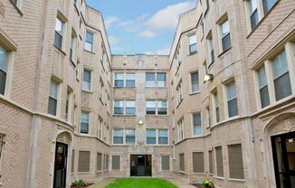 7700 S Kingston