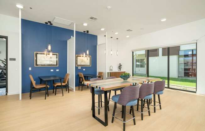 Clubhouse at Streamliner 67th in Phoenix Arizona