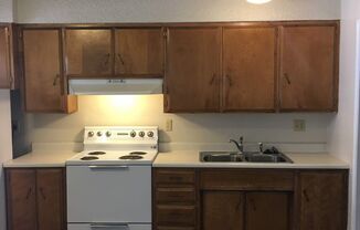 1 bed, 1 bath, 550 sqft, $995, Unit M