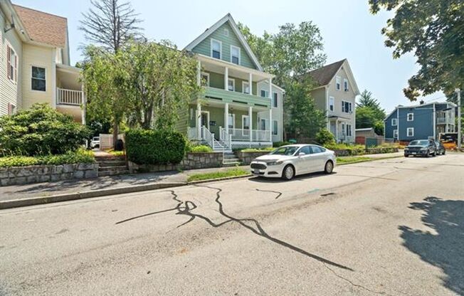 15 Liberty Street. Unit #1 Manchester, NH 03104