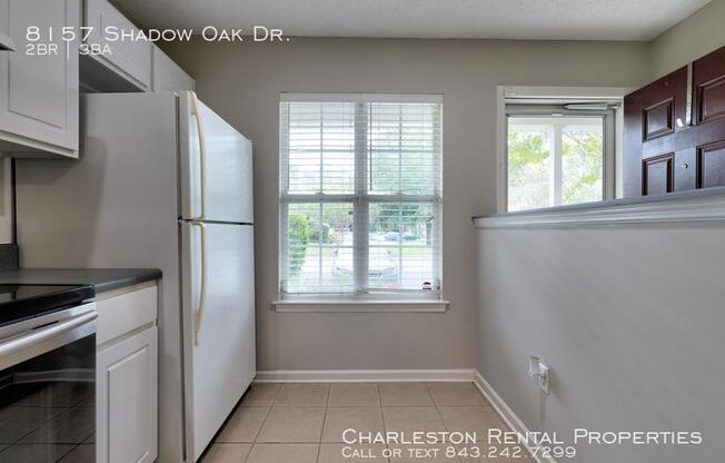 8157 SHADOW OAK DR