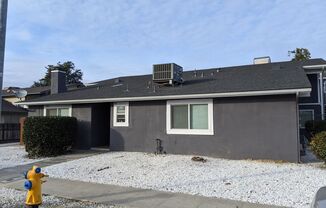 Ashlan, Clovis Dent 5 plex-Laundry - 857