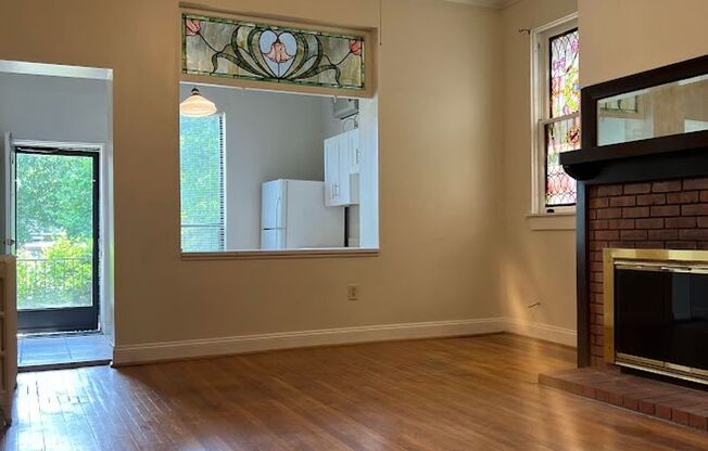 1 bed, 1 bath, $1,550, Unit S7